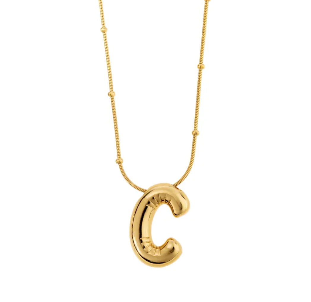 Luzora™ Signature Initial – Alphabet Necklace