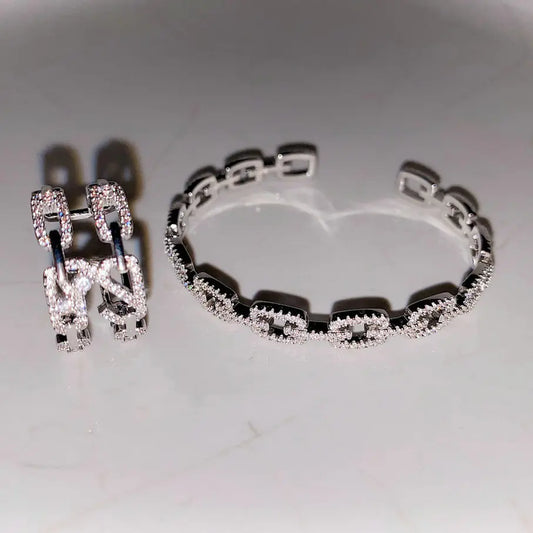 Luzora™ Stellar Radiance – Sparkling Star Silver Bangle