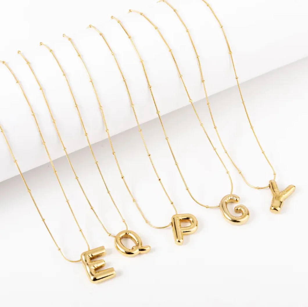 Luzora™ Signature Initial – Alphabet Necklace