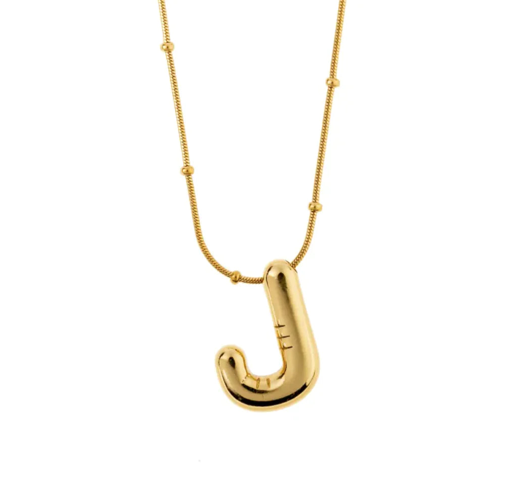 Luzora™ Signature Initial – Alphabet Necklace