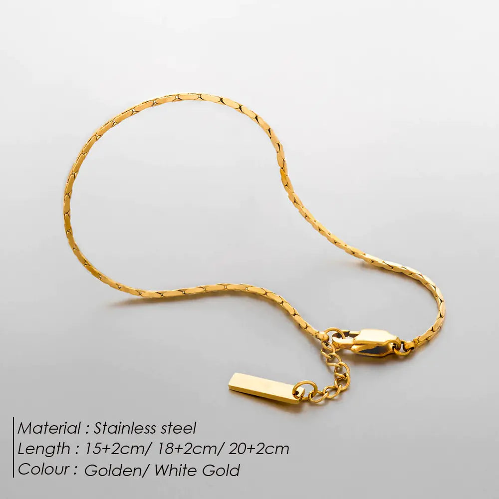 Luzora™ Titan Edge – Titanium Steel Bracelet for Men